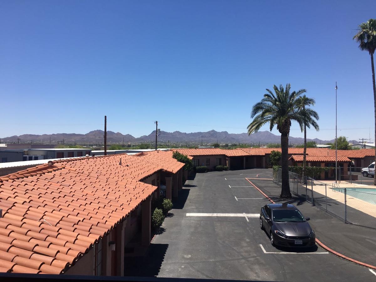 Highland Tower Motel Tucson Exteriör bild